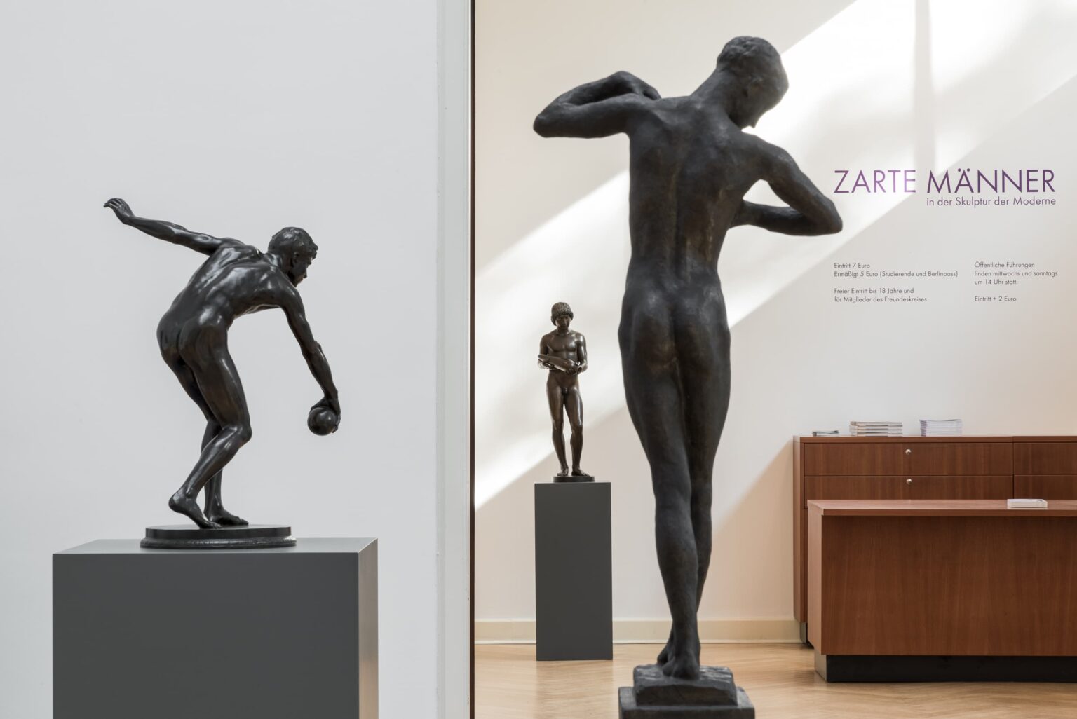 Ausstellungsansicht: Zarte Männer in der Skulptur der Moderne, Bildarchiv Georg Kolbe Museum, Enric Duch 2018