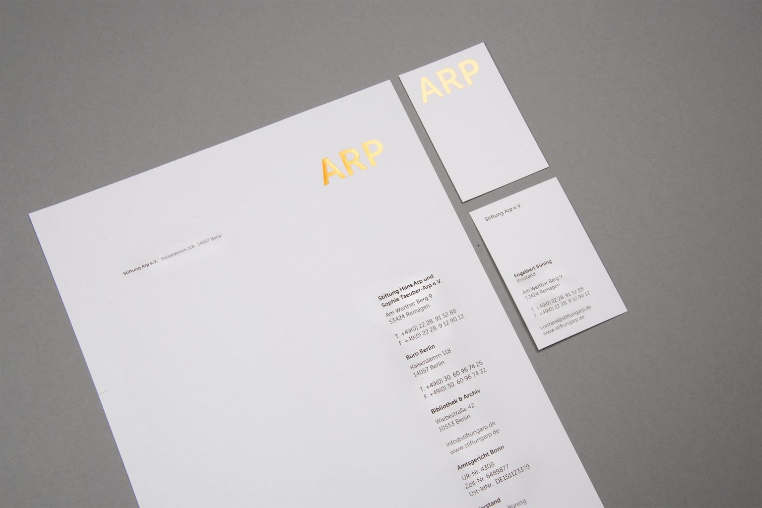 Ta Trung Stiftung Arp 12
